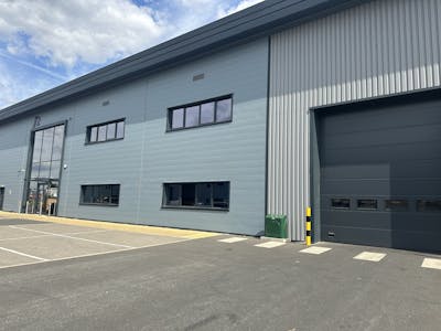 Unit 2 Ouzel Industrial Estate, Leighton Buzzard, Light Industrial / Warehouse To Let - Details.jpg