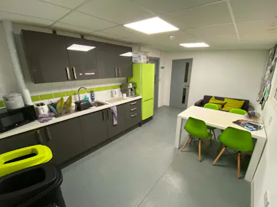 Unit C3 Brooklands Close, Sunbury, Industrial/Logistics / Industrial / Warehouse Lease Assignment - c3 brooklands kitchenette.png