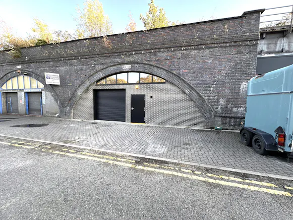 49-50 Alma Road, Windsor, Industrial / Leisure / Offices / Retail To Let - IMG_6688.JPEG