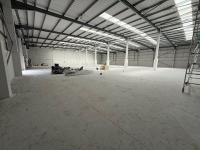 Unit D Valley Park, Watford, D2 (Assembly and Leisure) / Industrial / Leisure / Light Industrial / Warehouse To Let - 6.jpg