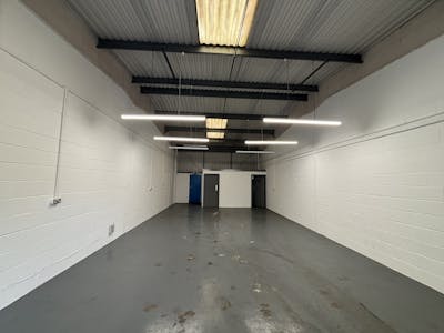 Unit 46, Albion Industrial Estate, Pontypridd, Industrial To Let - IMG_6384.jpeg