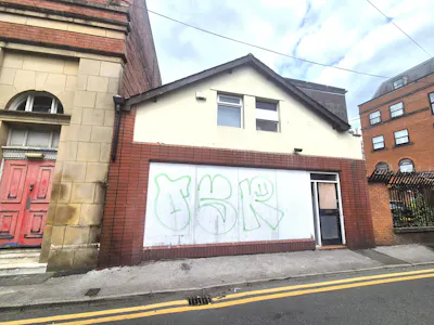 13-15 Princess Street, Bolton, Office / Retail To Let - 20260629_130711.jpg