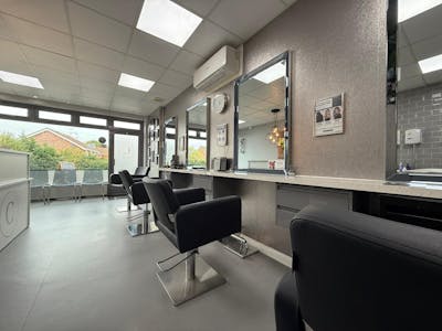 1 Basilica House, Wickford, Retail / High Street Retail / Retail - In Town To Let - IMG20251017WA0004.jpg