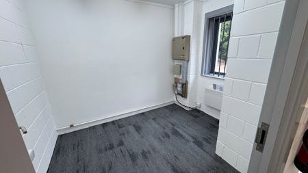 17 Hillside Road, Bury St. Edmunds, Industrial/Logistics To Let - IMG_E0671.JPG