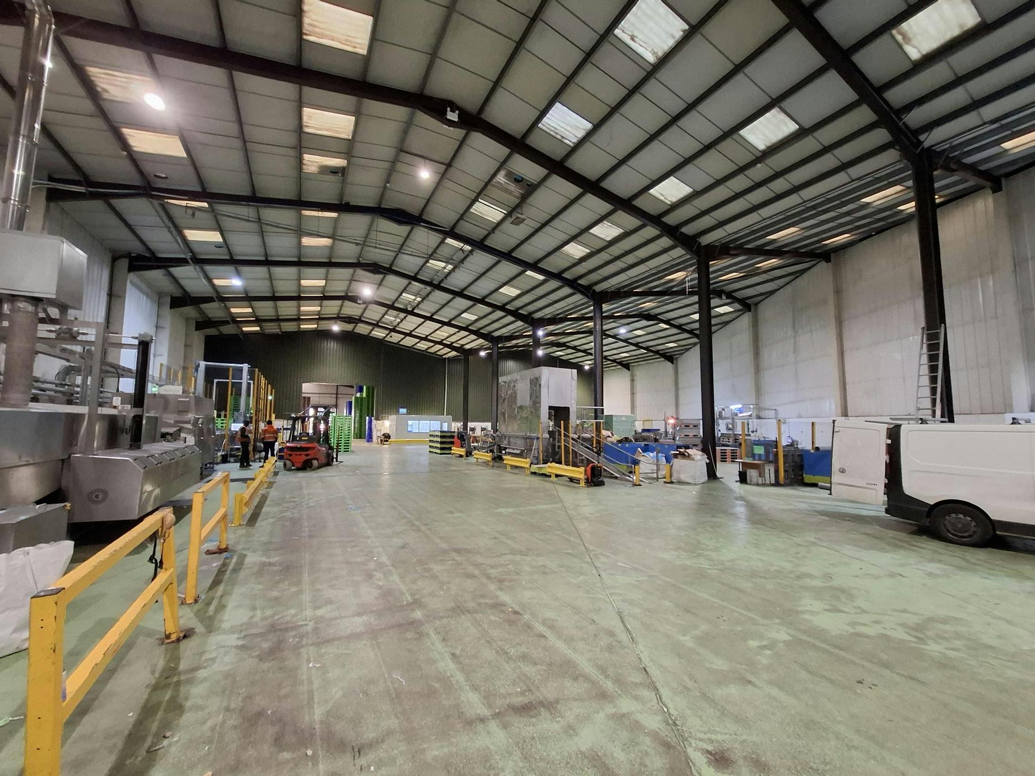 Industrial Unit in Swadlincote - photo 3