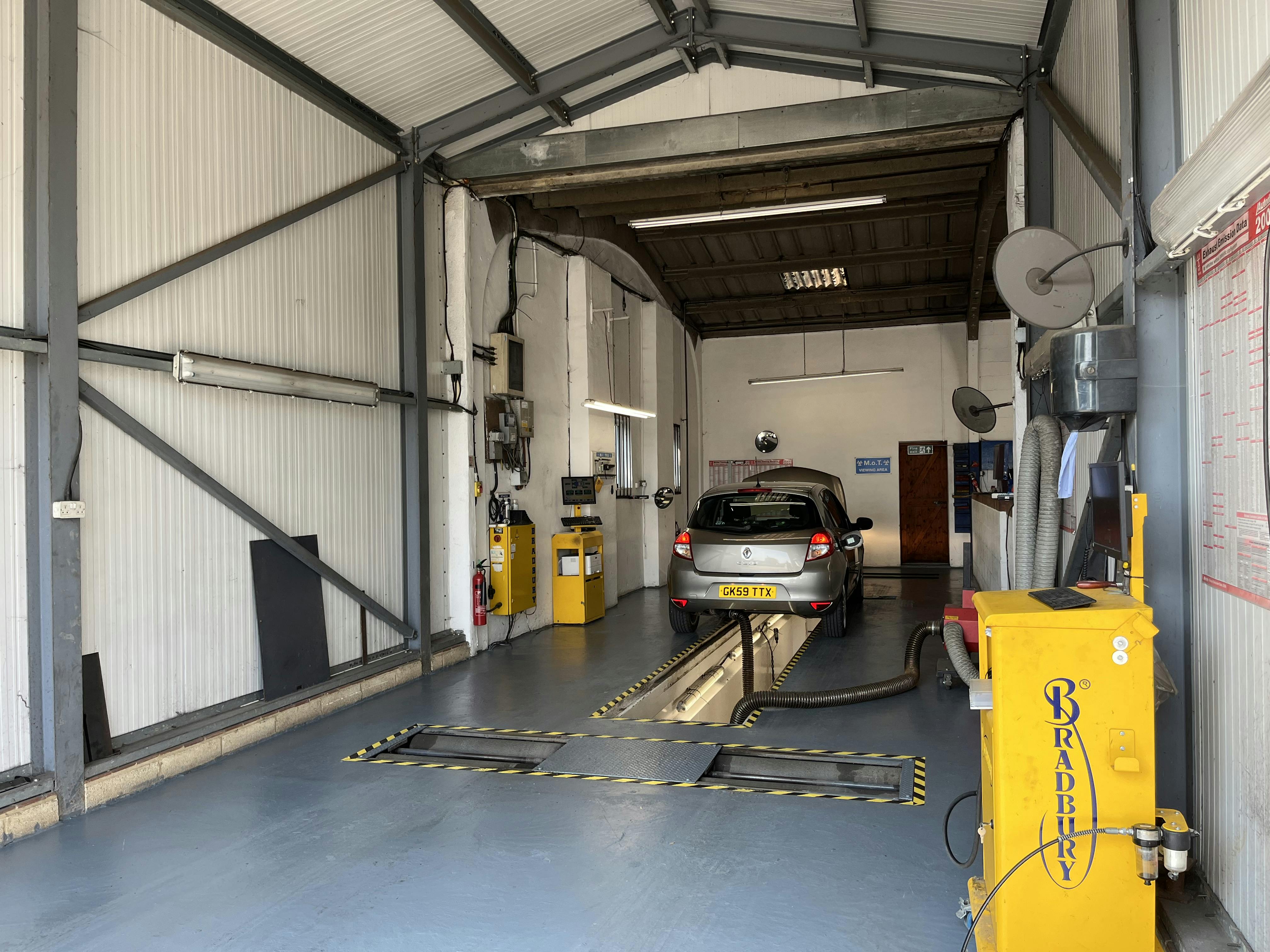 63 Ploughley Road, Bicester, Development / Industrial / Investment