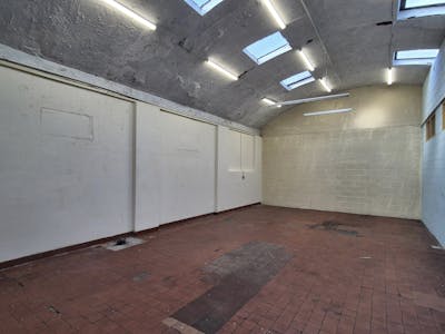 Unit 22, Hillgate Business Centre, Stockport, Industrial/Logistics To Let - 20260202_131503.jpg