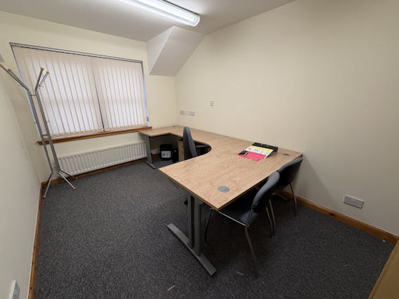 Millenium House, 1 Maidenplain Place, Auchterarder, Offices To Let - IMG_0686.JPG