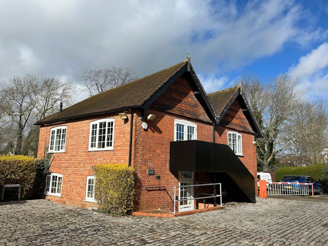 Ground Floor, The Hop Store, Brewery Court, Reading, Office To Let - Photo 22032023 10 10 23.jpg