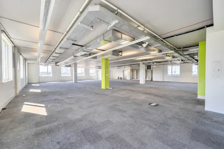 7 Newington Barrow Way, London, Office To Let - 1487973 (16).jpg