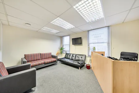 41 The Broadway, London, Office To Let - 1-6a2b6a7c15dac-1478971-3-6a2ab8864e5ac-1.jpg