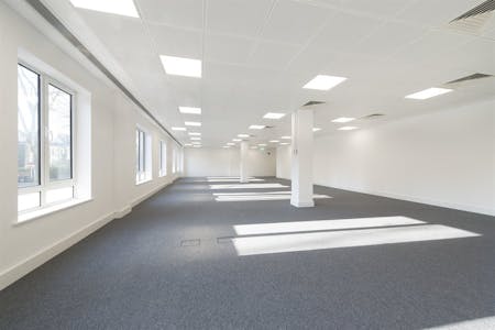 Chiswick Gate, Chiswick, London, Office To Let - 007_Property (1).jpg