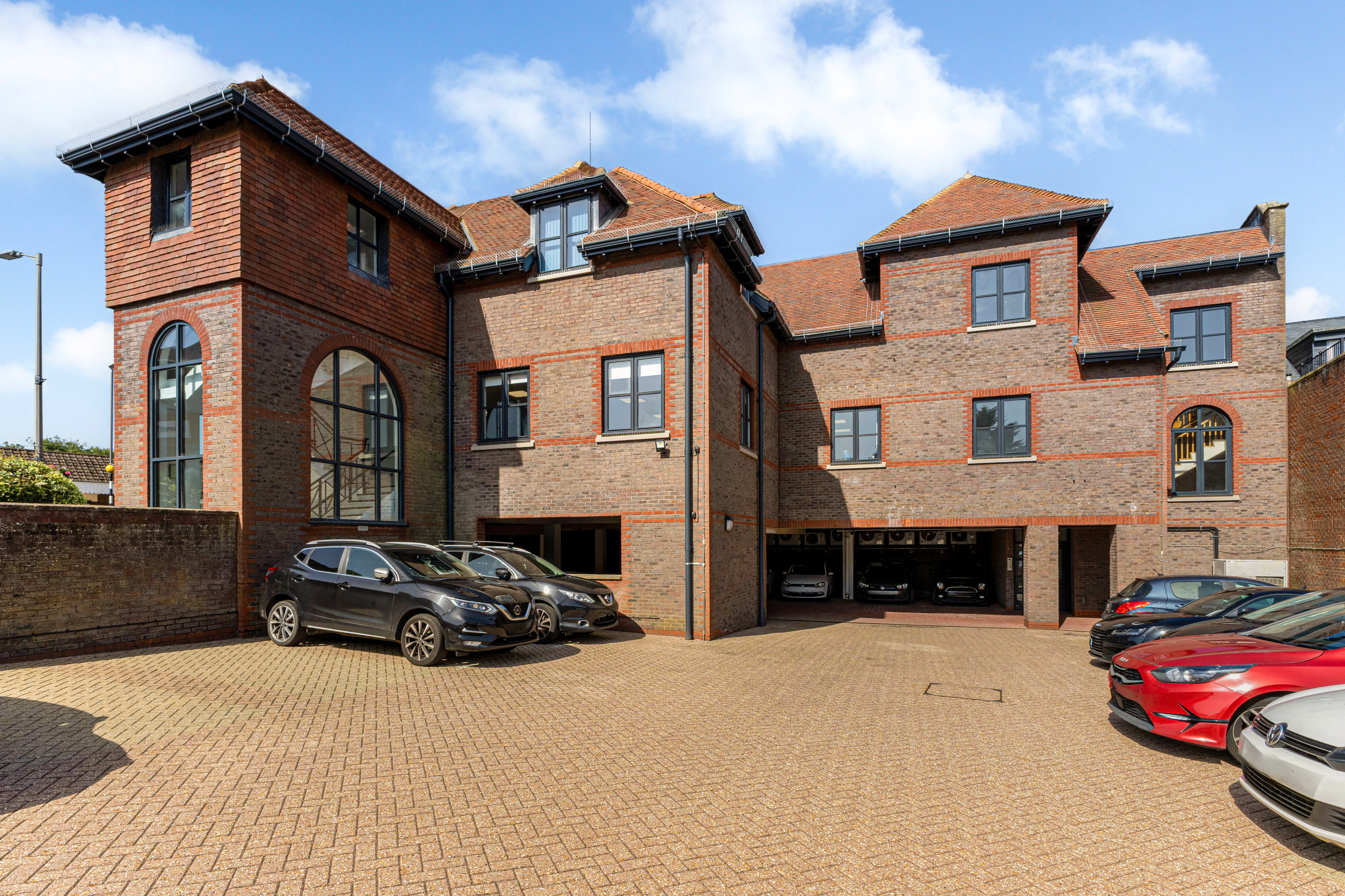 Ground Floor Office, 5 Chalfont Court, Amersham, Offices To Let - 111059_Ground Floor 5 Hill Avenue (23).jpg