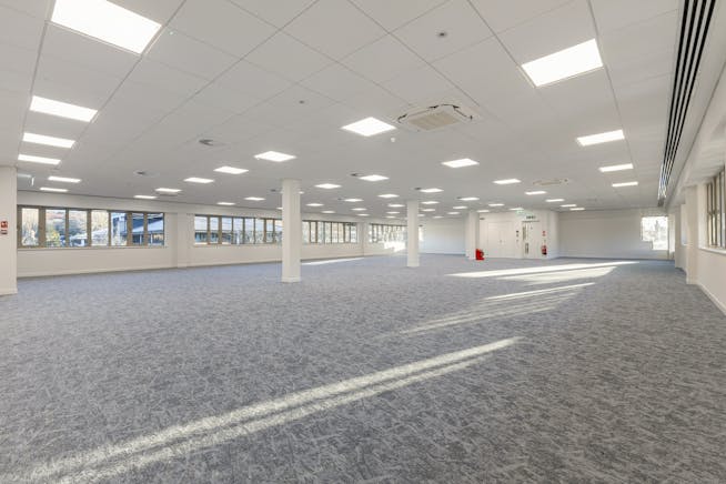 First Floor, Hampden Court, High Wycombe, Offices To Let - 101969_Hampden-Court-Kingsmead-Business-Park (9).jpg