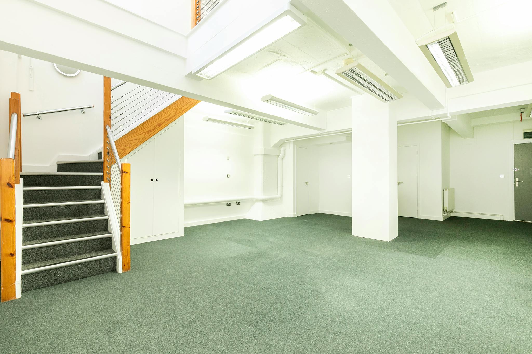 Office in London - photo 3