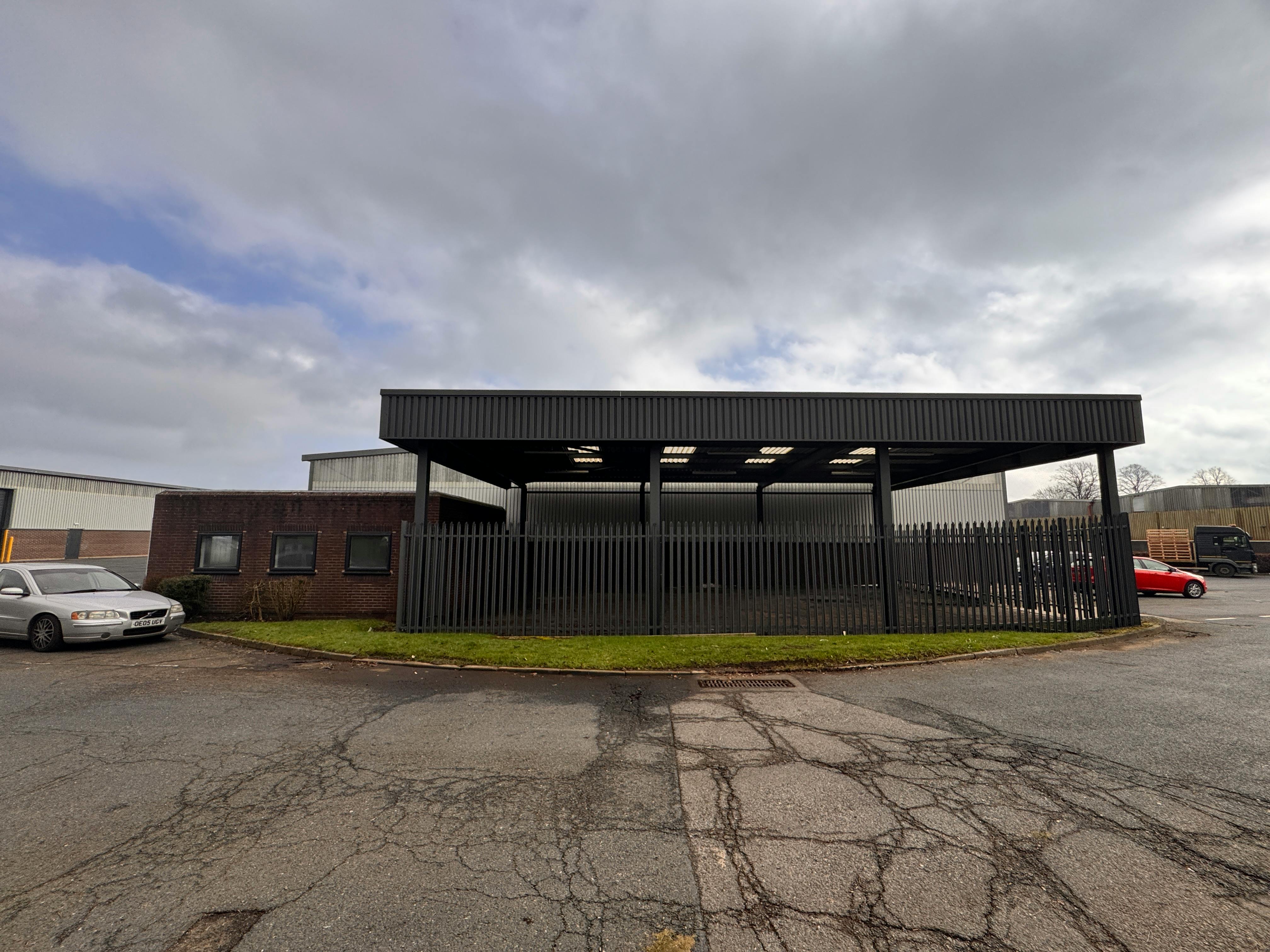 Industrial Unit in KIDDERMINSTER - photo 4