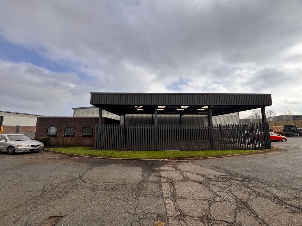 Unit 13, Hartlebury Trading Estate - IMG_3401.JPG