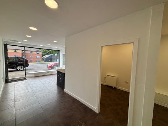 169 Main Road, Johnstone, Retail To Let - PHOTO20250714163845 3.jpg