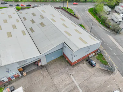 Unit 11 Fairway Trading Estate, Heathrow, Industrial/Logistics / Industrial / Warehouse To Let - FF21360_2026-04-13_FF21360_2026-04-10_DJI_20260410112222_0012_V.jpg
