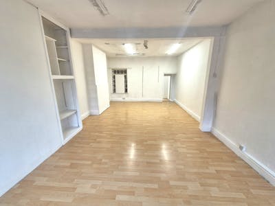 74 Gloucester Road, Manchester, Retail To Let - 20260220_112757.jpg