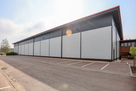 Aero 40, Southwood Business Park, Farnborough, Industrial/Logistics / Industrial / Warehouse To Let - AWP_0311.jpg