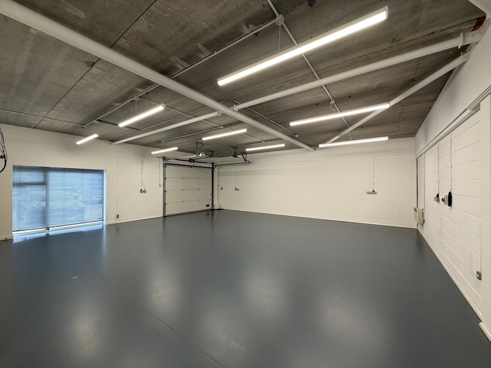 Unit 11 Ergo Business Park, Greenbridge Road - 2.jpg