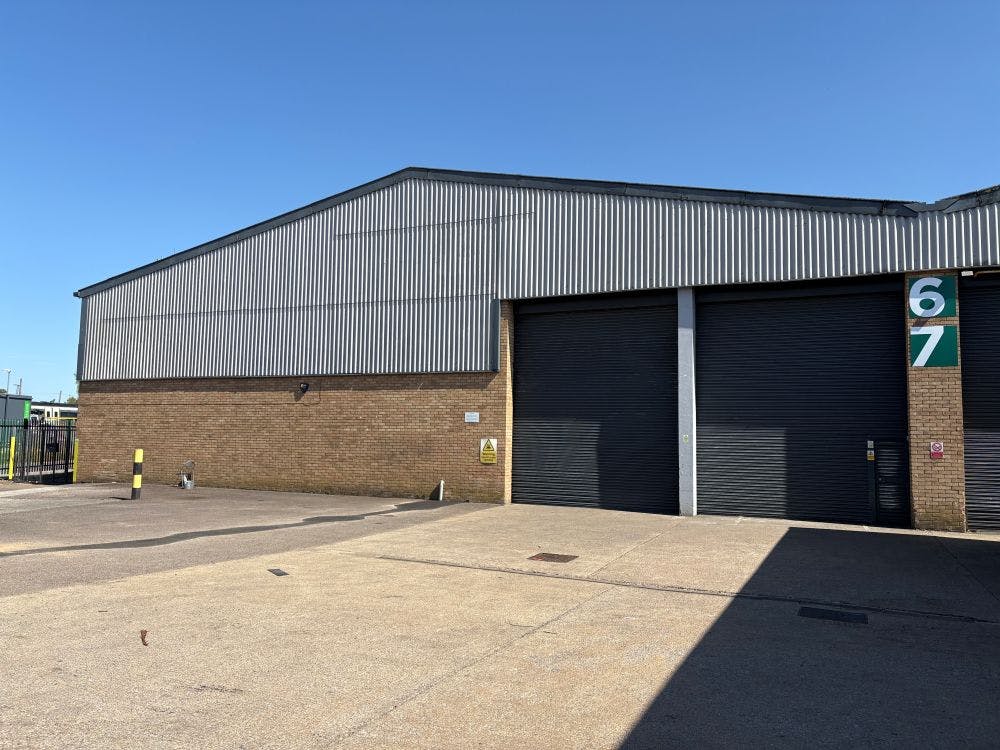 6 Riverside, Banbury, Industrial / Industrial/Logistics To Let - IMG_8052.jpg