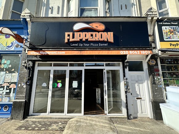 112 Askew Road, London, Restaurant / Retail To Let - 9D057C1C71794556B323881E07D2E3C2.jpeg