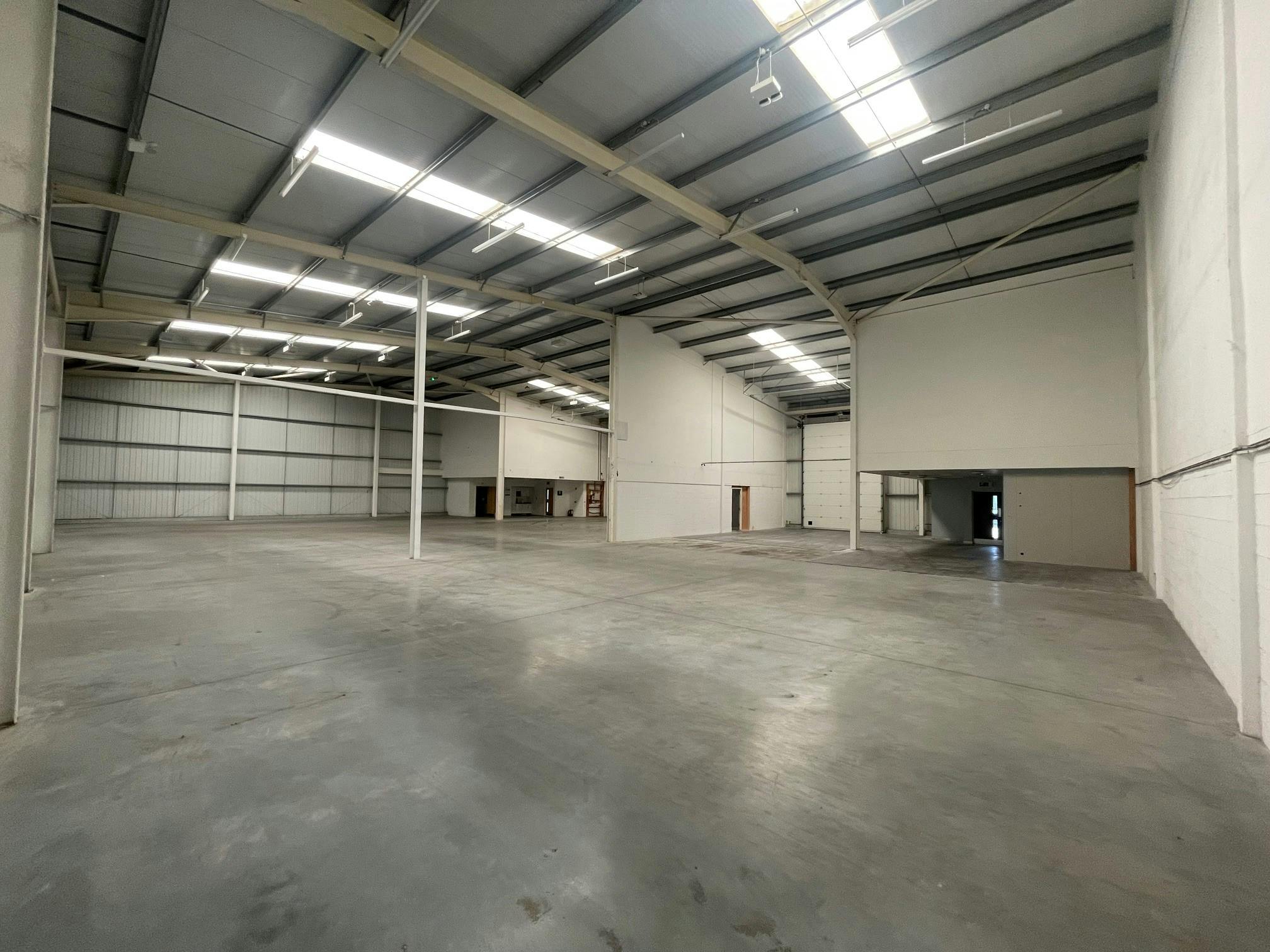 Units 7 & 8, The IO Centre, Brunel Road, Basingstoke, Warehouse & Industrial To Let - Image 8.jpg