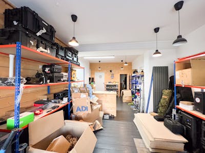 32 & 32A New Road, Porthcawl, Residential / Retail For Sale - 32 New Road009.jpg