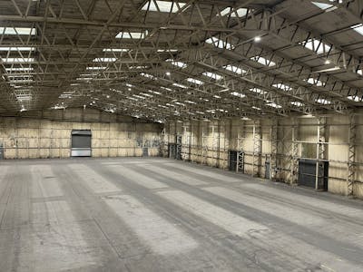 Hangar 1, Westcott Venture Park, Aylesbury, Industrial To Let - 20250716_125511408_iOS.jpg