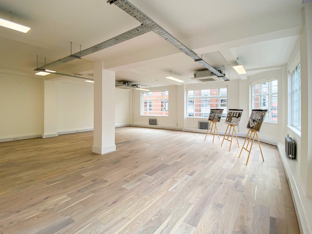 Bolsover House, 5-6 Clipstone Street - IMG_4748.jpg