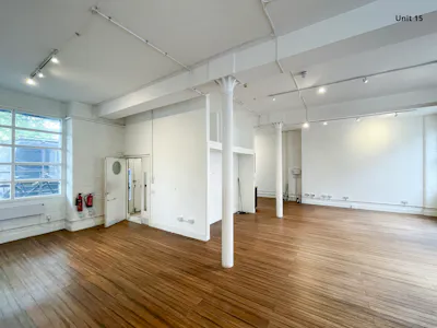 Dove Commercial Centre (Whole), London, Office To Let - Image - 2026-05-05T184442.jpg
