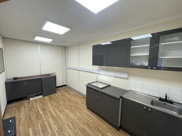 Unit 4, Wallis Court, Mildenhall, Other / Industrial / Office / Industrial To Let - IMG_7305.jpg