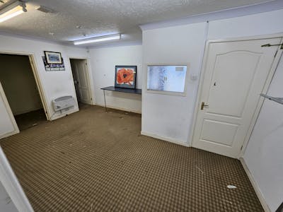 Unit 3 Holland Street, Rochdale, Industrial / Workshops To Let - 20260430_111642.jpg