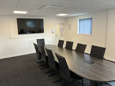 Unit 16 Waterfall Lane Trading Estate, Cradley Heath, Office For Sale - three.jpeg