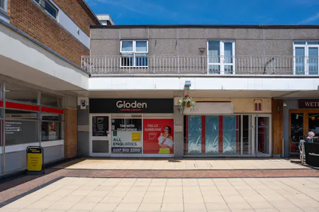 7 South Parade, Yate, Retail / Shopping Centre Unit To Let - 7 South Parade #2.jpg