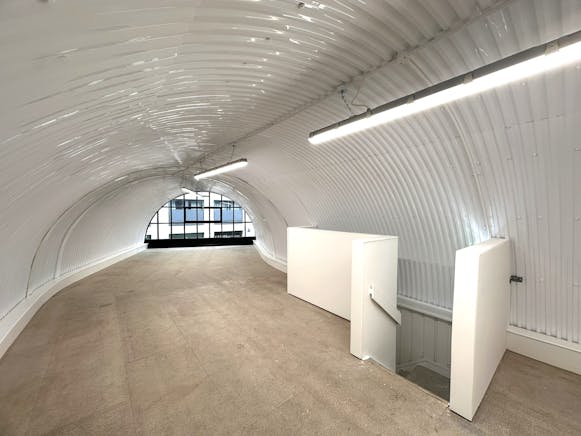 Arch 16a Goswell Hill, Windsor, Leisure / Offices / Retail To Let - IMG_5215.JPEG