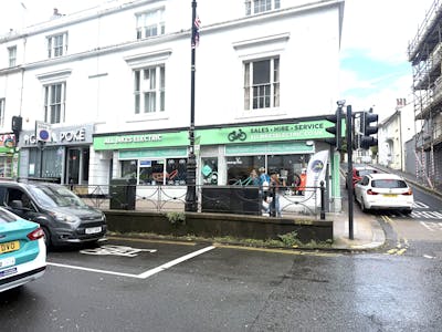 30 Queens Road, Brighton, Retail / High Street Retail / Retail - In Town / Retail - Out Of Town To Let - IMG_6529.jpg