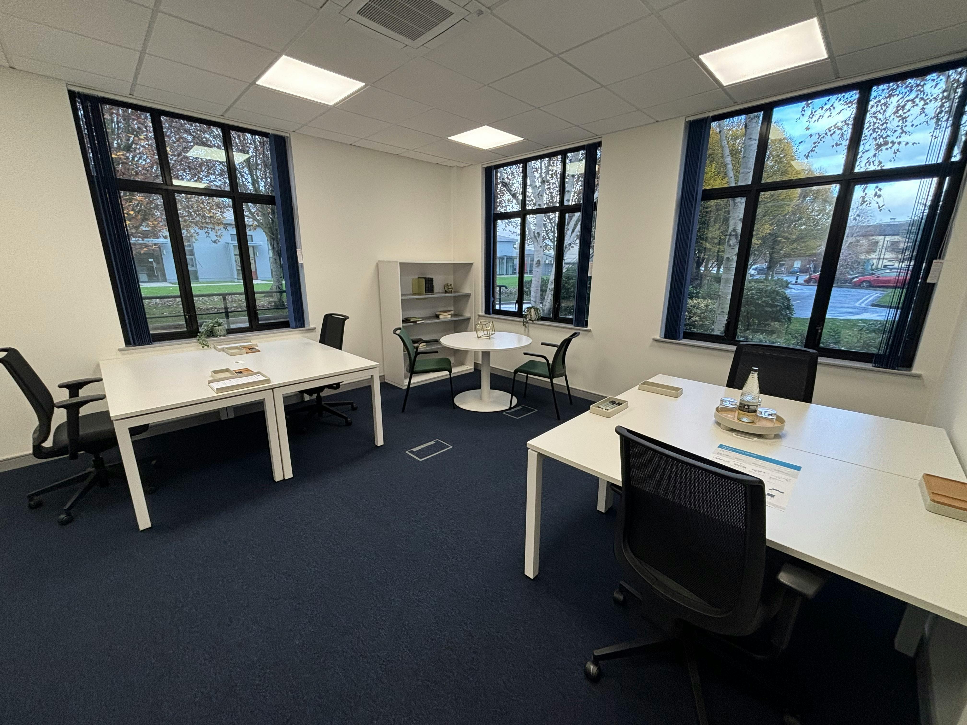 HQ Serviced Offices, Weavers Business Park, Belfast, Offices To Let - IMG_2672.jpeg