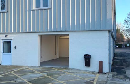 Coates A, Priory Park Industrial Estate, London Road, Tetbury, Industrial / Warehouse To Let - Coates-A-Workshop-to-Let-External-5-rotated-e1661341921500-641x415.jpg