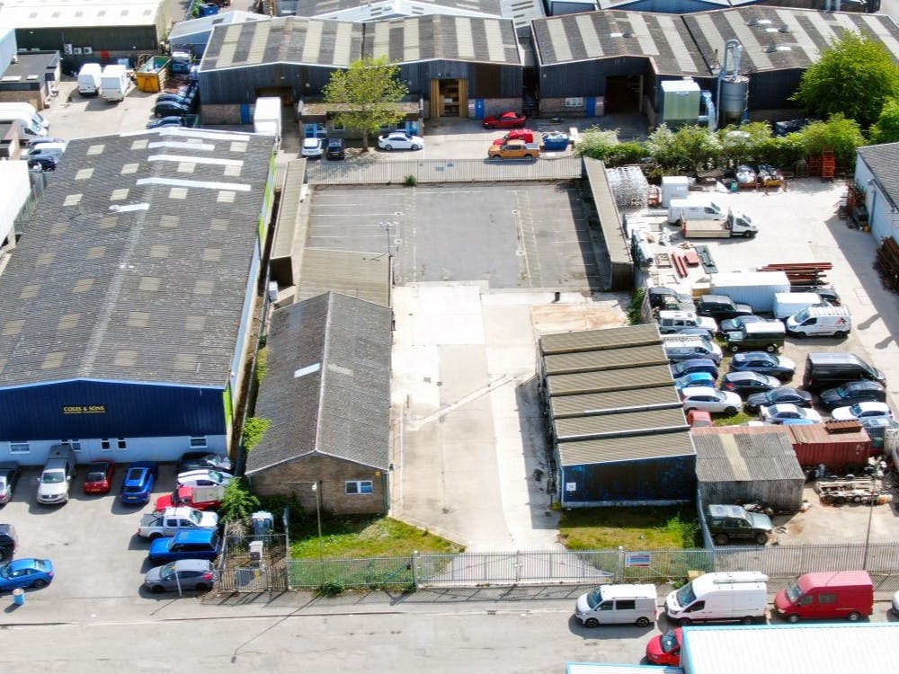 7a Thorpe Drive, Banbury, Industrial / Open Storage To Let - DJI_0674.JPG