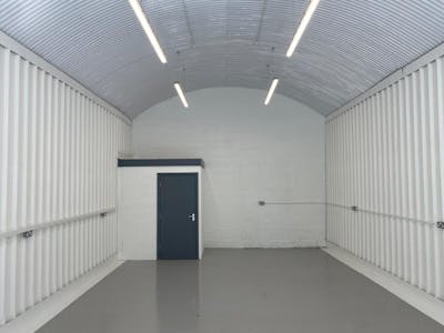 Retail Unit To Let Unit 6 High Level Parade, Gateshead, Retail To Let - Page 4.JPG