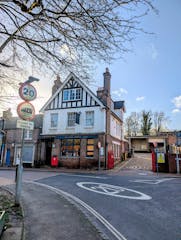 34 High Street, Great Missenden, Retail To Let - 1000011828.jpg