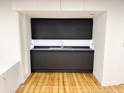 52-54 Rosebery Avenue, London, Office To Let - IMG_8165.jpg