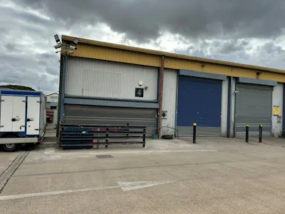 Buzzard Creek Industrial Estate, River Road, Barking, Industrial / Warehouse To Let - Unit 4.jpg