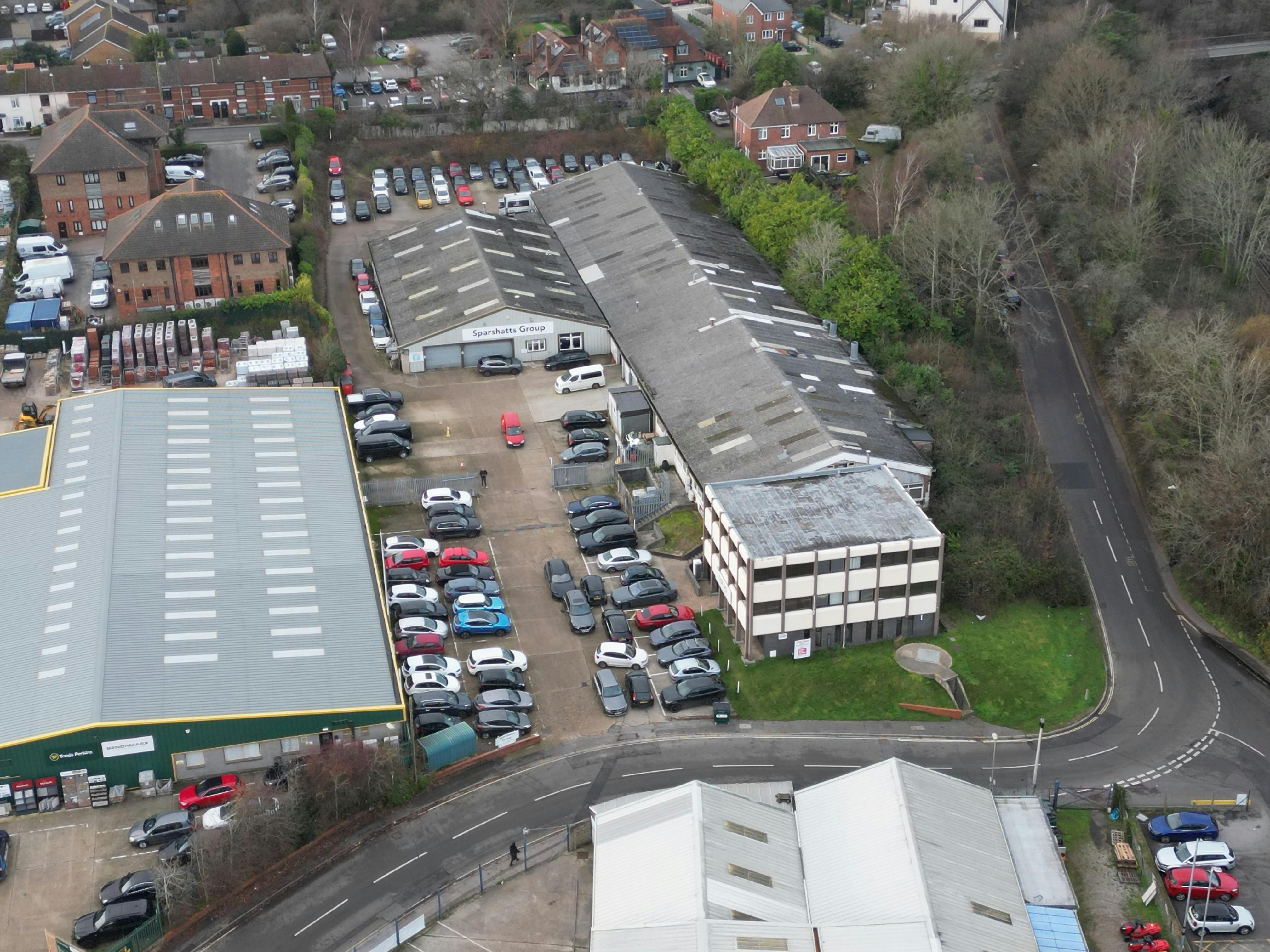 Industrial Unit in Southampton - photo 3