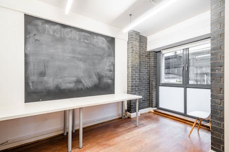 Unit B, Ment House - 1B Mentmore Terrace, London, Office To Let - Ment House UB2  Low Res 15.jpg