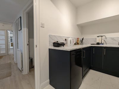 The Garden Suite, 6 Quarry Street, Guildford, Office To Let - Photo 7.jpg