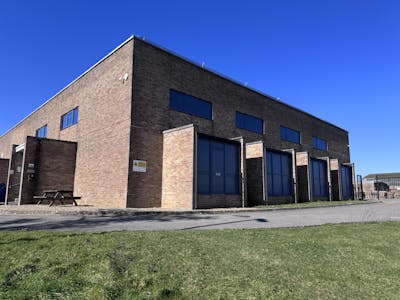 30 Oxford Road, Yeovil, Industrial/Logistics For Sale - IMG_7804.JPG